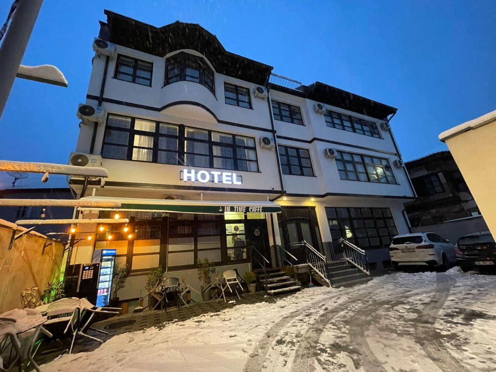 Hotel Inn Prizren Bagian luar foto