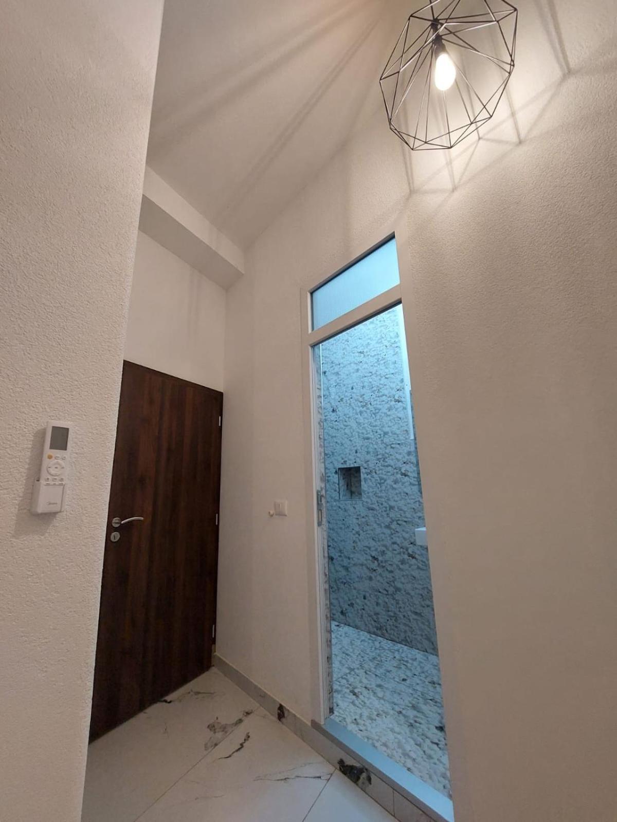 Hotel Inn Prizren Bagian luar foto